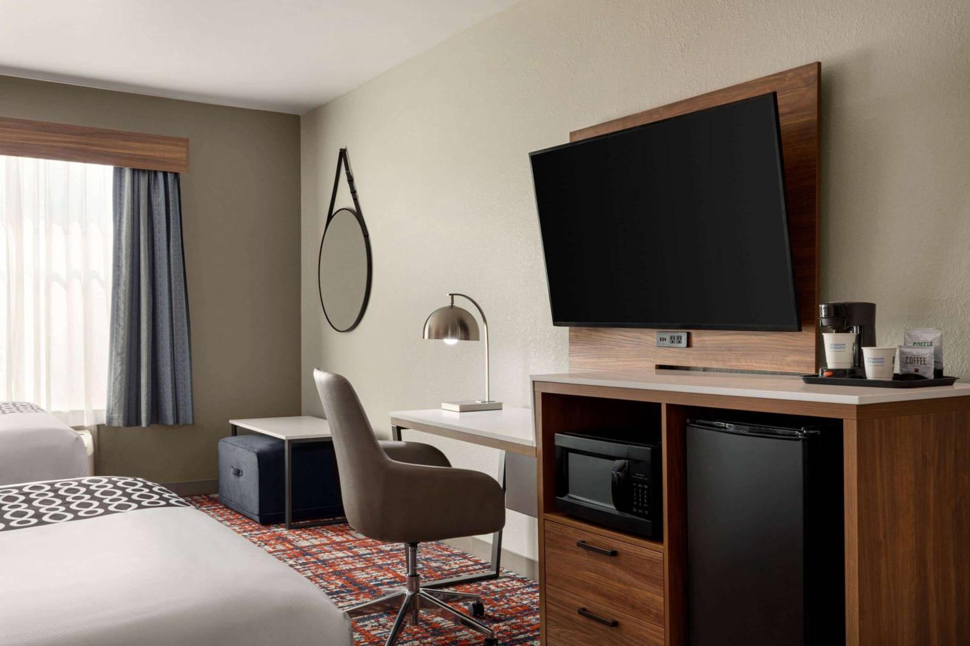 La Quinta By Wyndham Oxford - Anniston Hotel Ngoại thất bức ảnh