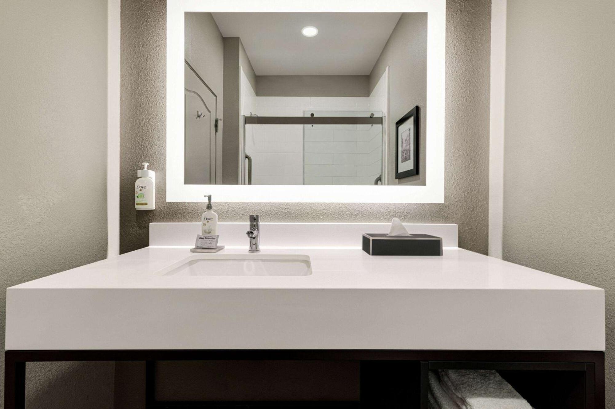 La Quinta By Wyndham Oxford - Anniston Hotel Ngoại thất bức ảnh